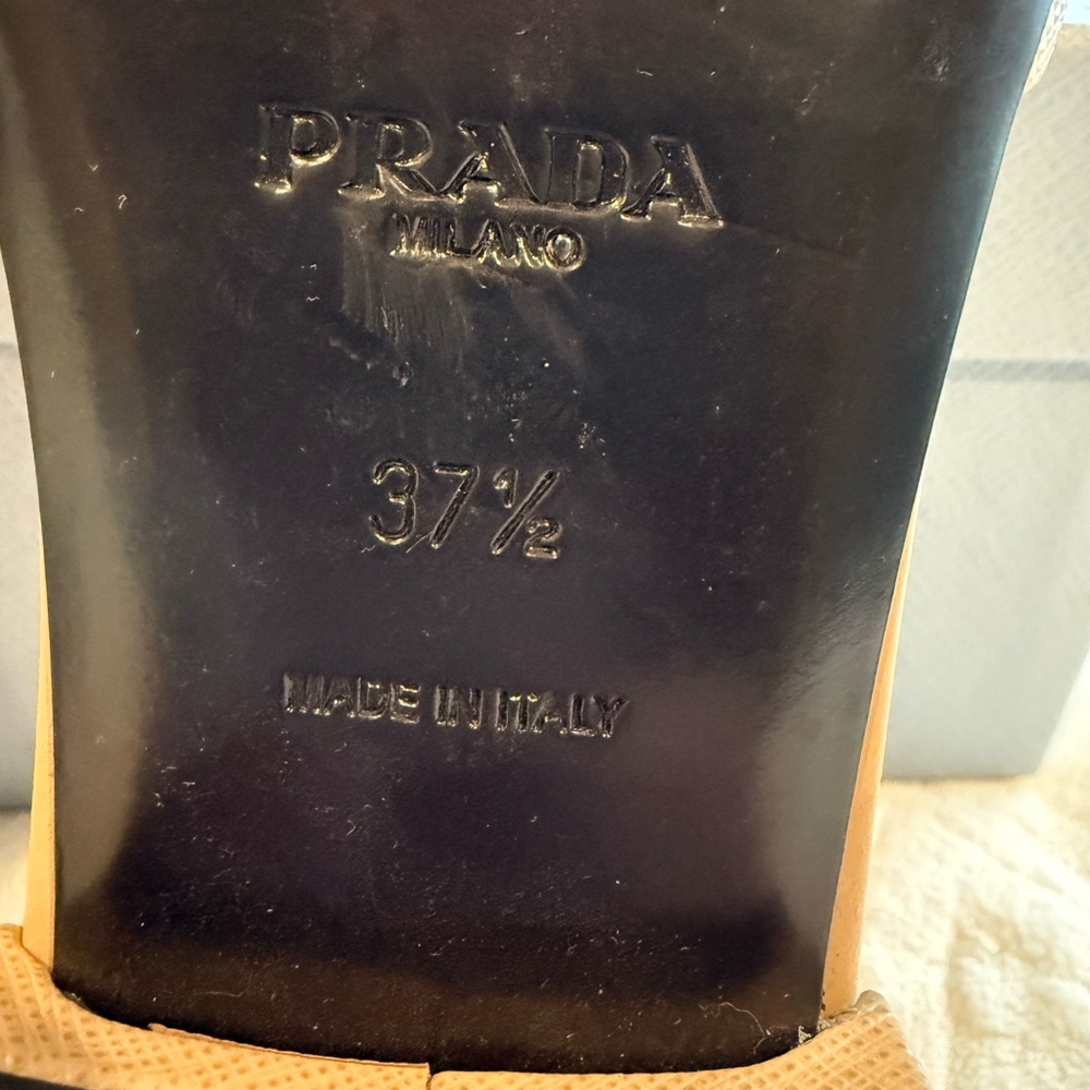 Prada slides size 7.5 - Picture 3 of 9